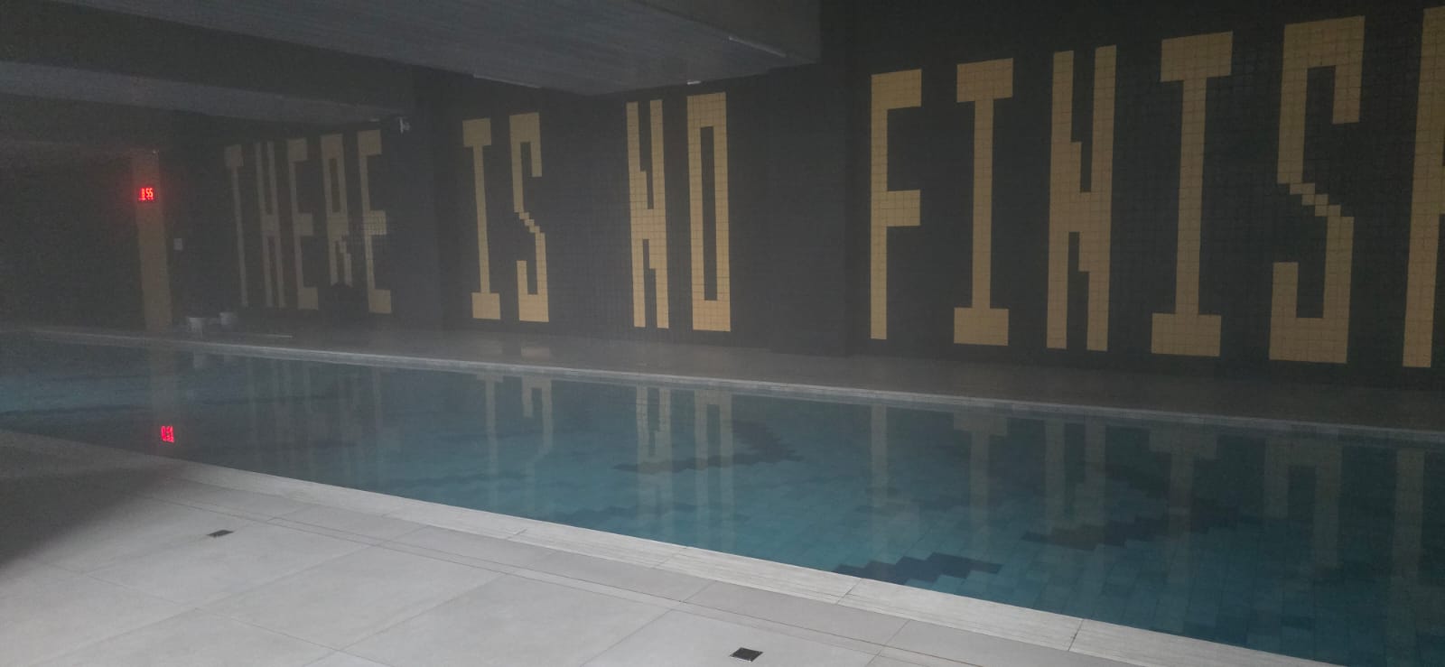 Troca de areia de filtro de piscina e manutenção do elemento filtrante